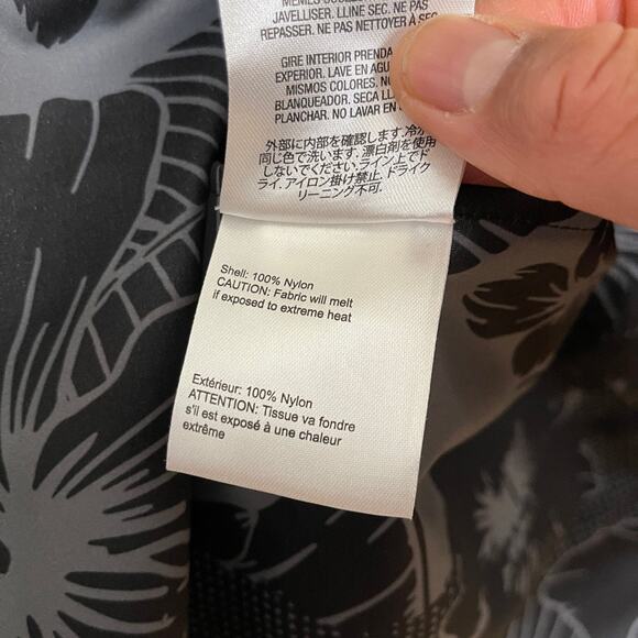 Obermeyer red hooded windbreaker jacket with adjustable hem mens S - Picture 8 of 11